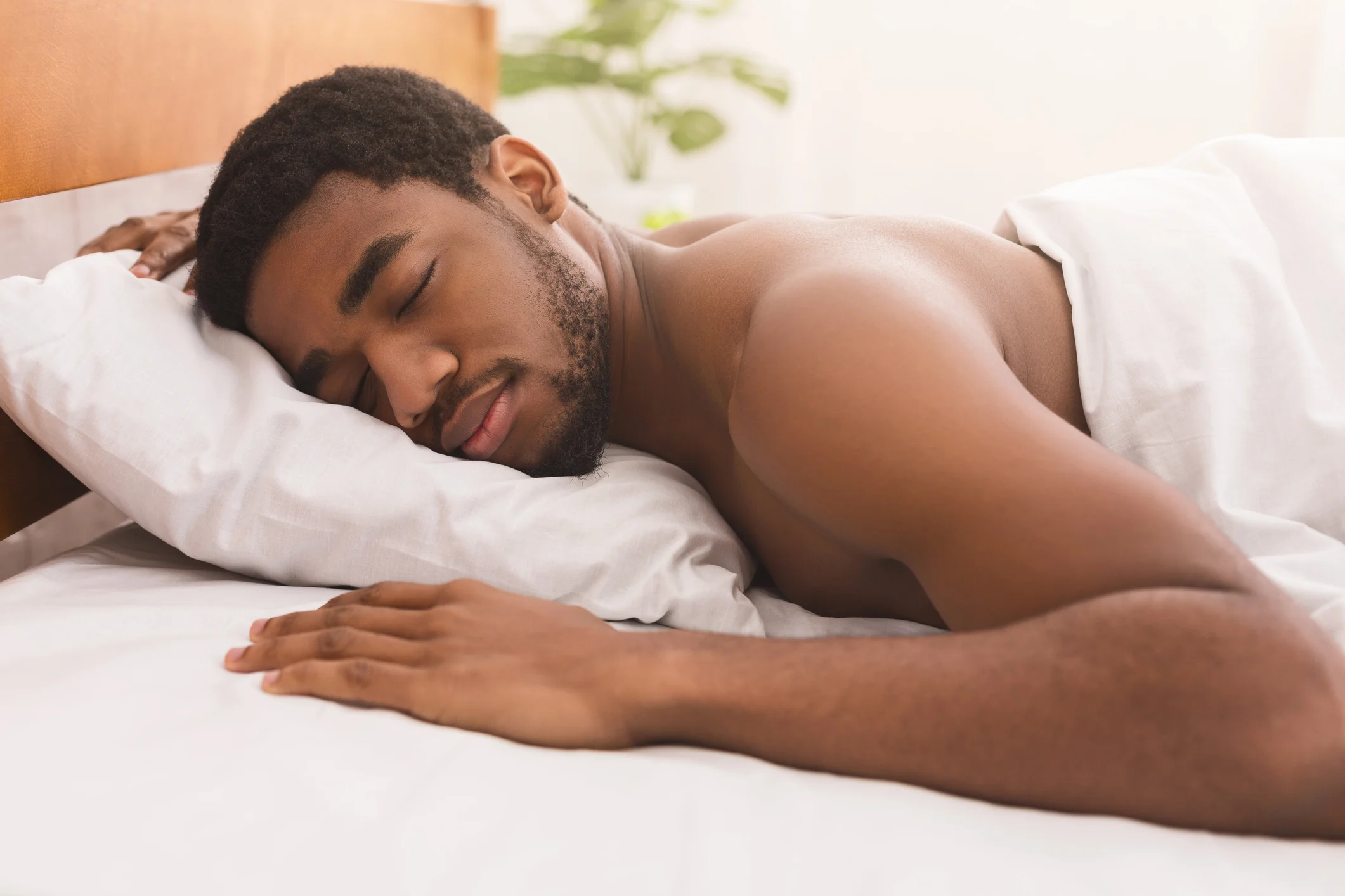 sleeping-naked