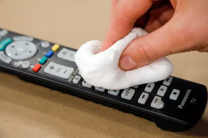 youre-wrong-about-how-often-these-20-household-items-need-to-be-cleaned_7