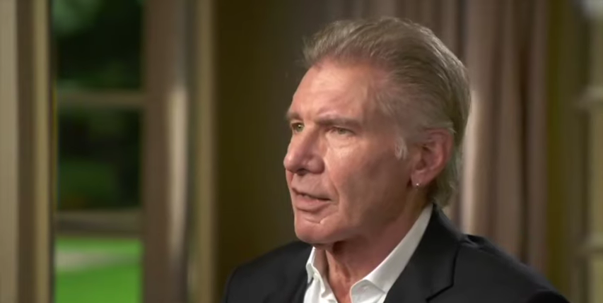 1279-star-wars-the-force-awakens-harrison-ford-behind-the-scenes-disney-00-02-58