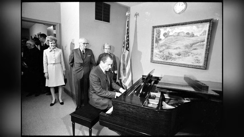 1327-richard-nixon-jaw-dropping-facts-top-14-alcohol-watergate-musician-00-03-45