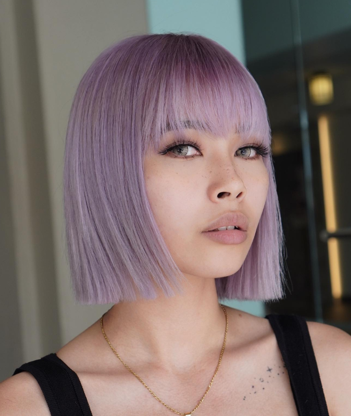15-slim-accurate-blunt-bob-with-eyebrowskimming-bangs