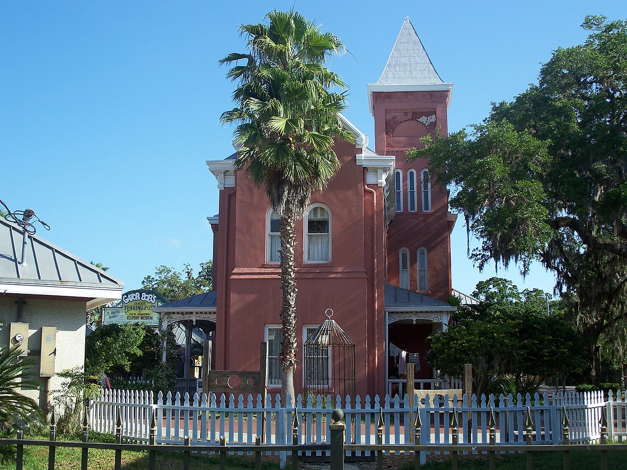 st_aug_old_county_jail01
