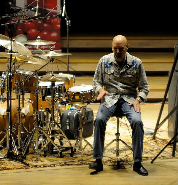 steve_smith_-_vital_information_-_18th_eventus_drumfest_opole_2009_2009-10-17_16-25-06_by_kuba_bozanowski