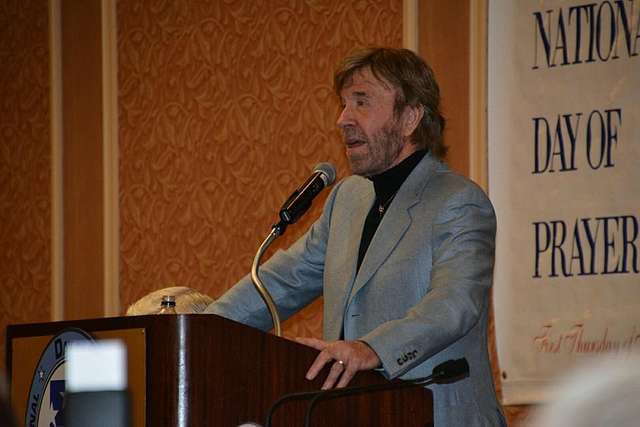 chuck-norris-american-actor-martial-artist-producer-913d9f-640