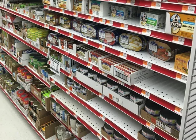 discount-store-snags-v0-cl3ecqebtw9a1