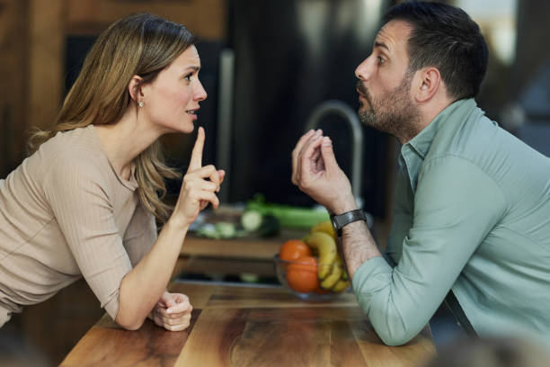 frustrated-couple-having-an-argument-in-the-kitchen