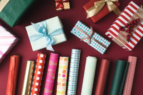 patterned-wrapping-paper
