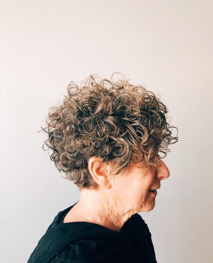 short-curly-wild-bob