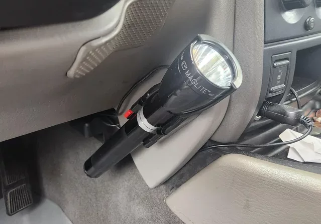 some-maglite-appreciation-no-its-not-the-brightest-no-its-v0-onpiu1rgyxxa1