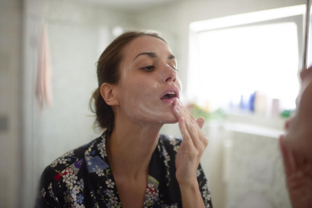washing-face
