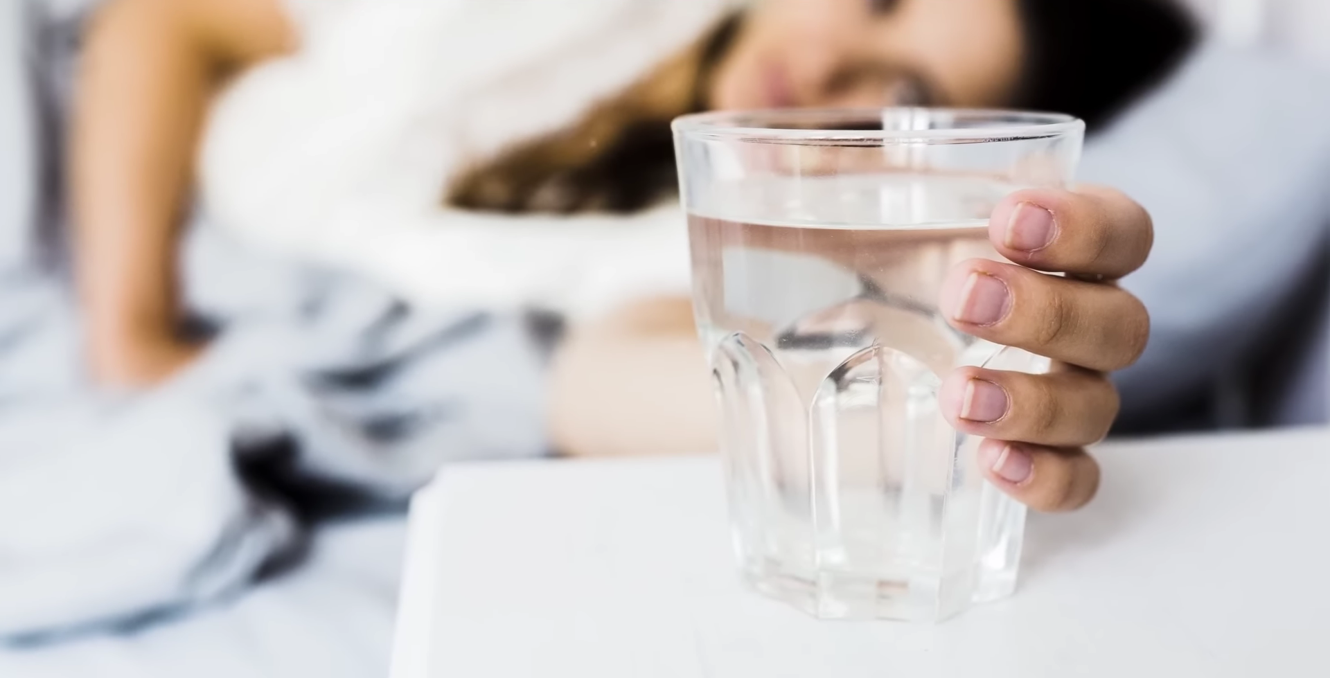 146-6-reasons-youve-been-drinking-water-wrong-00-06-53