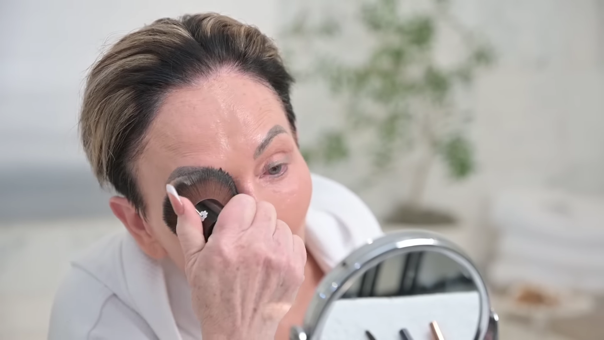 58-over-50-full-face-makeup-tutorial-healthy-habits-to-look-feel-your-best-00-02-37