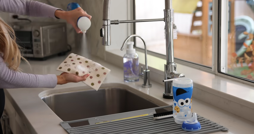 94-22-expert-cleaning-tips-that-change-the-game-00-08-40