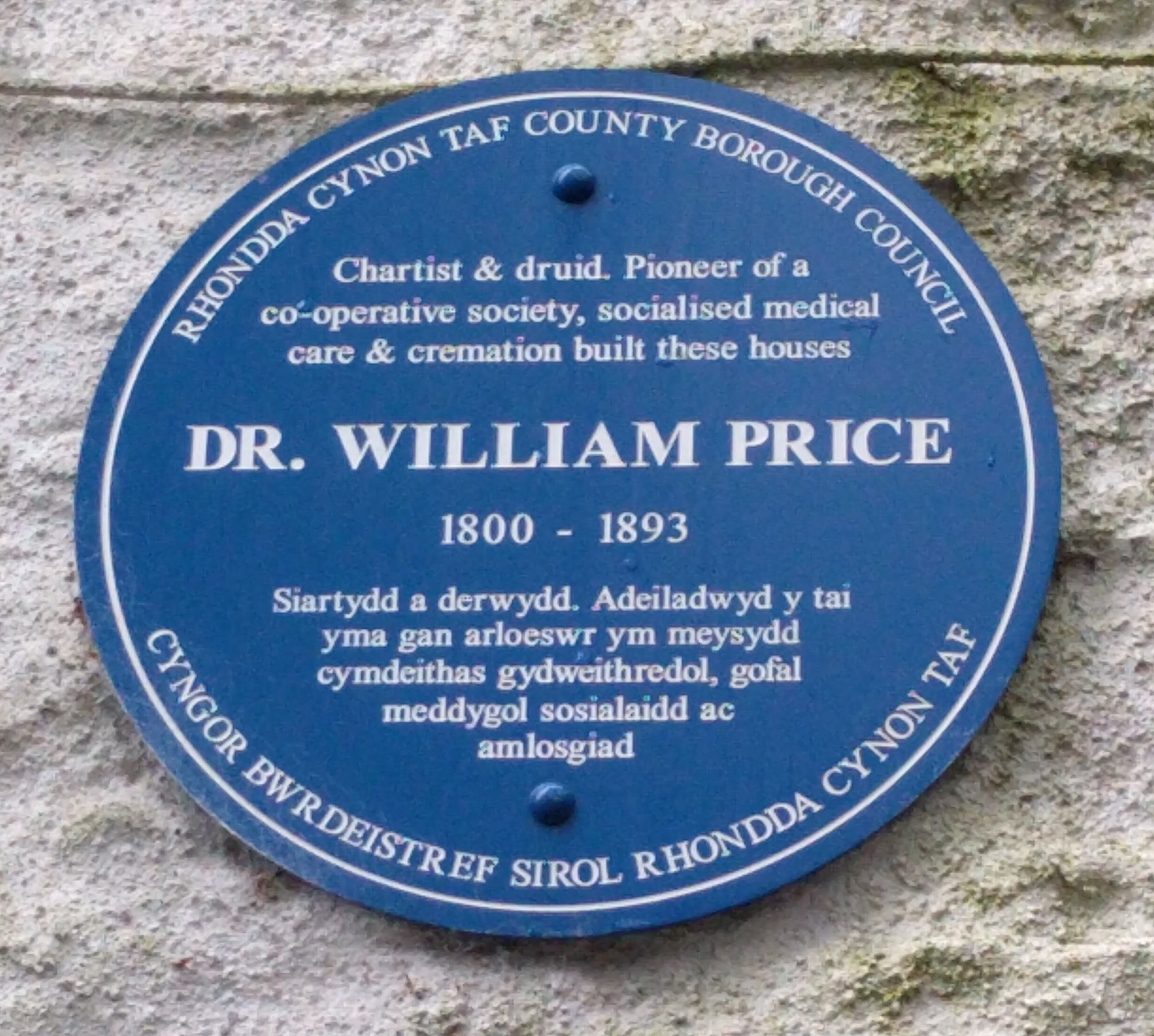 blue_plaque_of_dr_william_price_birthplace