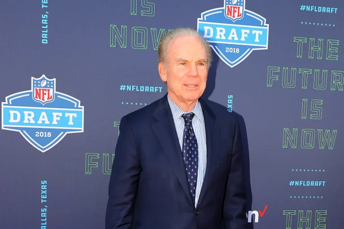 cgv_0426185115_2018_nfl_draft_red_carpet