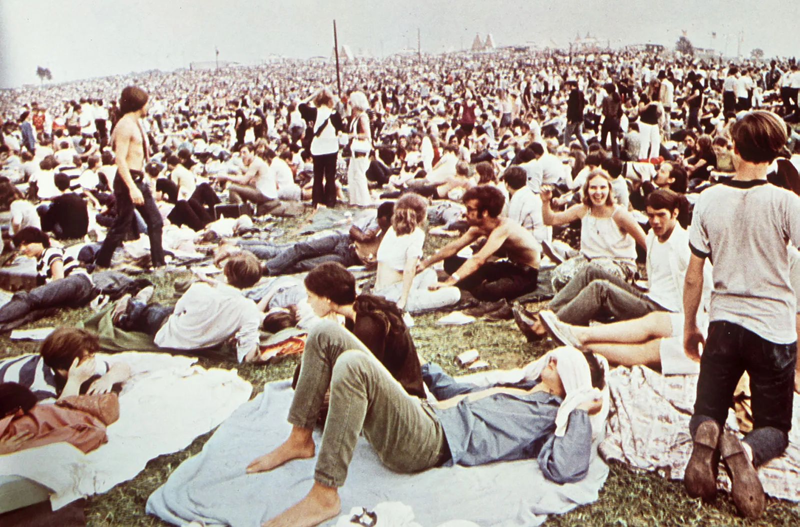 film-still-documentary-woodstock-music-art-fair-august-1969-bethel-new-york