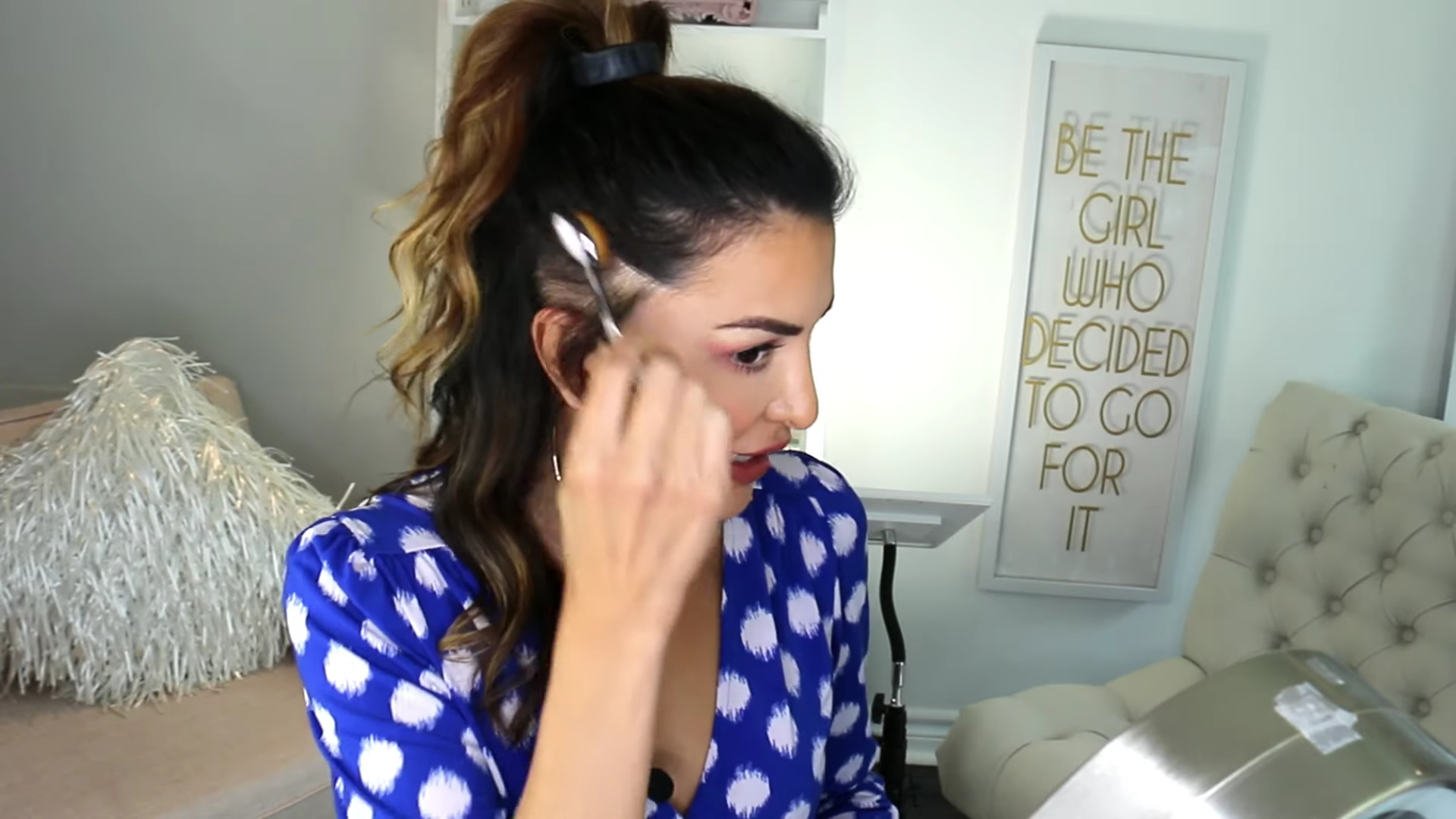 how-to-hide-bald-spots-with-makeup-_-using-what-you-already-have-5-10-screenshot