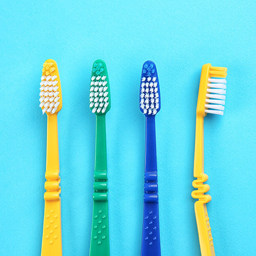 selection-of-colourful-toothbrushes