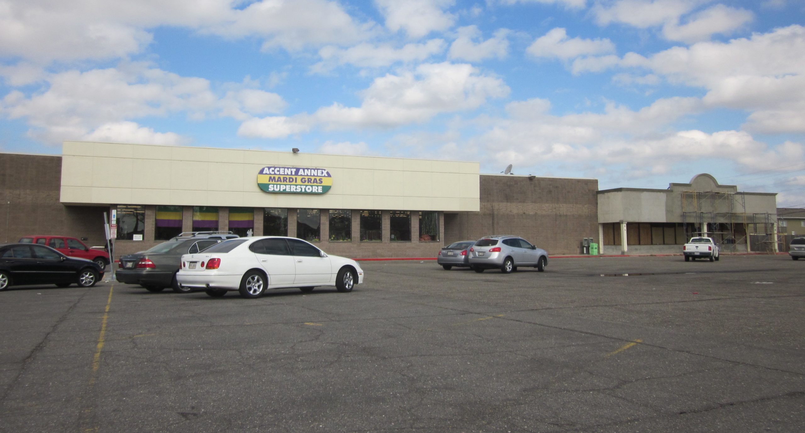 terrytown_accent_annex_mall