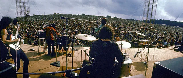 woodstock_panoband_getty50618172