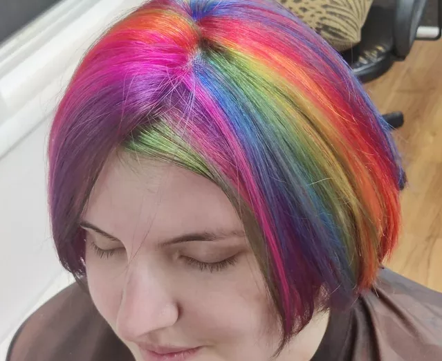 best-rainbow-hair-v0-xt4ec2cardza1