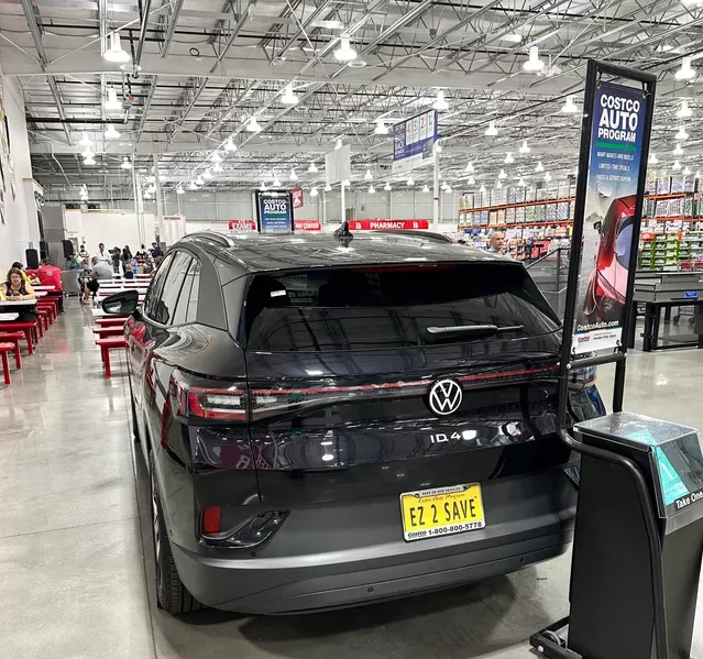 seen-in-local-costco-v0-tztux4u3ex0b1