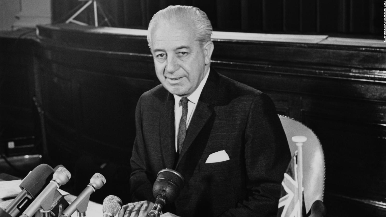 171212152456-02-harold-holt-anniversary-full-169