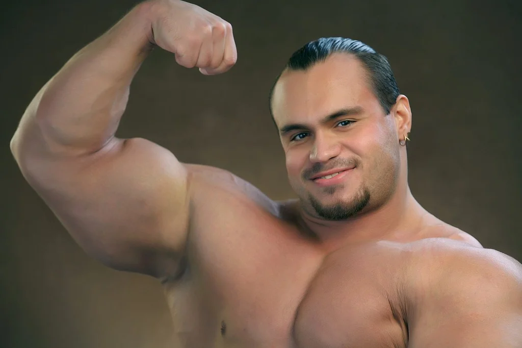 fitness-body-builder-biceps-sports-0d125d-1024