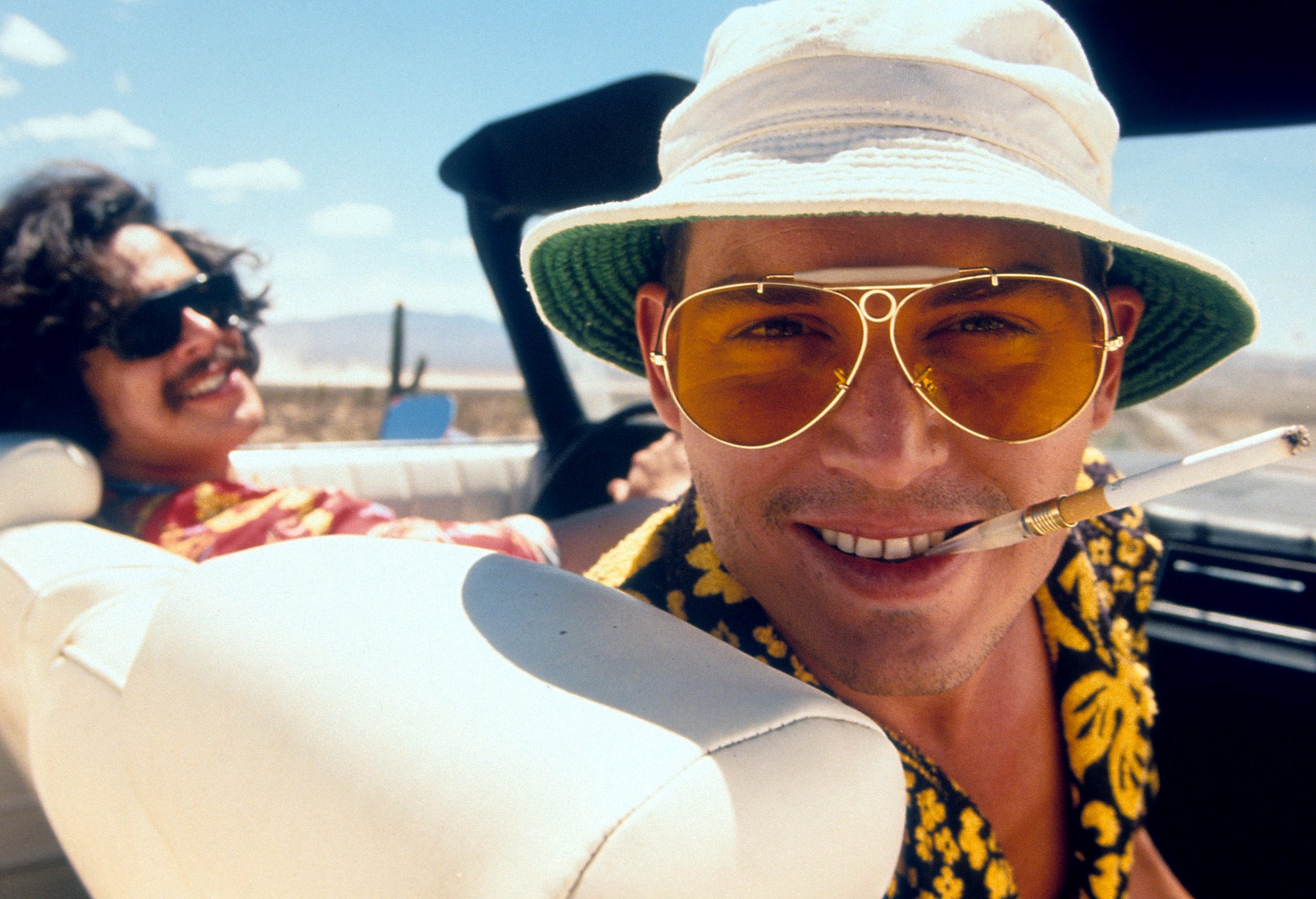 benicio-del-toro-and-johnny-depp-in-fear-and-loathing-in-las-vegas