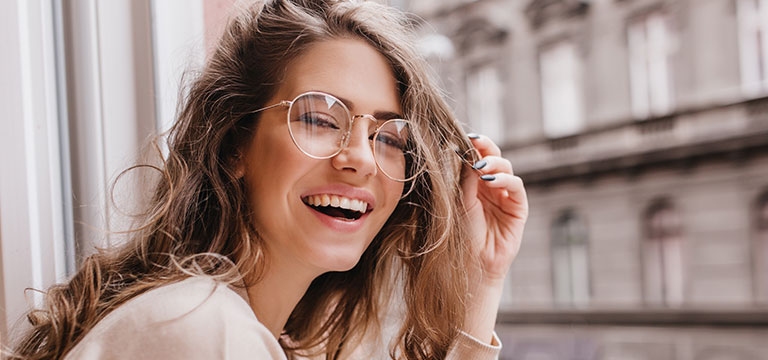 listing-women-glasses-mobile